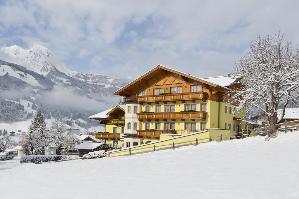 Landhotel Untermuellnergut Dorfgastein Exterior photo